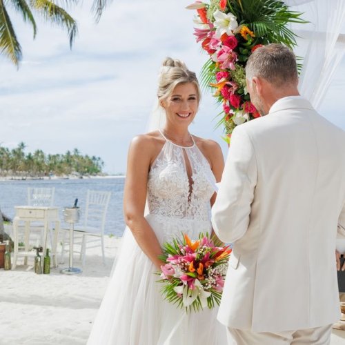 punta-cana-beach-wedding-23