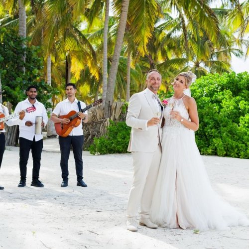 punta-cana-beach-wedding-32