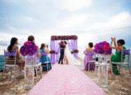 Atemberaubend schöne Hochzeit auf dem Pier {Vadim und Elena}