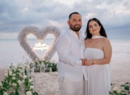 <h1>Romantischer Heiratsantrag in Punta Cana mit einem Herz aus weißen Rosen</h1>