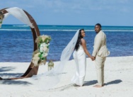 <h1>Elopement-Hochzeit am Strand in Punta Cana</h1>